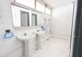 Local comercial en venta con 345m² en Cartagena, en la zona de La Manga del Mar Menor, Calle México foto