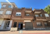 Local comercial en venta con 117m² en La Unión, Calle Ardid foto
