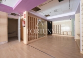 Local comercial en venta con 160m² en Reus, en la zona de Barri Ample, Plaça Llibertat foto