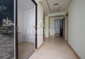 Local comercial en venta con 160m² en Reus, en la zona de Barri Ample, Plaça Llibertat foto