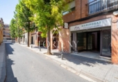 Local comercial en venta con 160m² en Reus, en la zona de Barri Ample, Plaça Llibertat foto