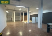 365m² commercial premises for sale in Córdoba, in the area of Santiago, Avenida de las Ollerías photo