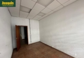 365m² commercial premises for sale in Córdoba, in the area of Santiago, Avenida de las Ollerías photo