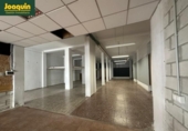 365m² commercial premises for sale in Córdoba, in the area of Santiago, Avenida de las Ollerías photo