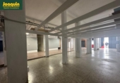 365m² commercial premises for sale in Córdoba, in the area of Santiago, Avenida de las Ollerías photo