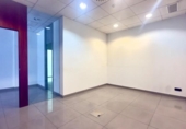 Local comercial en venta con 322m² en Orense, en la zona de Ourense, Rúa Valle Inclán foto