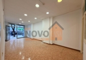 76m² locaux commerciaux pour vente à Valence, dans le quartier de la Petxina, Calle Ángel Guimerá photo