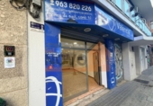 76m² locaux commerciaux pour vente à Valence, dans le quartier de la Petxina, Calle Ángel Guimerá photo