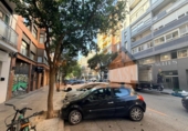 76m² locaux commerciaux pour vente à Valence, dans le quartier de la Petxina, Calle Ángel Guimerá photo