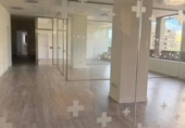 Local comercial en alquiler con 255m² en Cáceres, Avenida Rodríguez de Ledesma foto