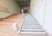 314m² workshop for rent in Ripollet, in the area of Can Mas photo