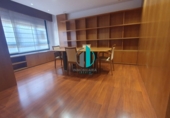 55m² bureau pour location à Logroño photo