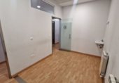 Oficinas en alquiler con 135m² en León, en la zona de Chantría foto