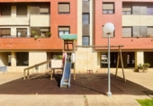 Local comercial en alquiler con 48m² en Logroño foto