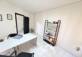 65m² offices for sale in Talavera de la Reina photo