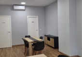 36m² commercial premises for rent in Badajoz photo