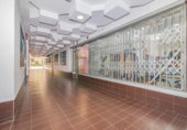 96m² locaux commerciaux pour vente à Grenade, dans le quartier de Cité Jardin, Calle Alminares del Genil photo