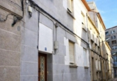 Edificio en venta con 325m² en Vigo, en la zona de Vigo, Rúa de Navarra foto
