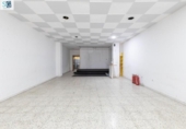 Local comercial
en venda
amb 137m² a Granada, a la zona de Santa Adela, Calle Escorial García Raro foto