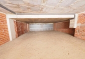 Local comercial en venta con 294m² en Tarrasa, Carrer del Doctor Cistaré foto