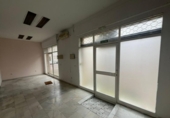 65m² commercial premises for sale in Jerez, Calle Mariñíguez photo