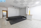 Local comercial
en venda
amb 137m² a Granada, a la zona de Casillas Baixes, Avenida de Cádiz foto