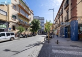 Local comercial
en venda
amb 45m² a Granada, a la zona de Barri de Sant Antón, Calle Nazaríes foto