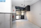 Local comercial
en venda
amb 45m² a Granada, a la zona de Barri de Sant Antón, Calle Nazaríes foto