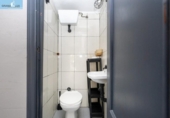 Local comercial
en venda
amb 45m² a Granada, a la zona de Barri de Sant Antón, Calle Nazaríes foto