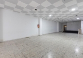 137m² locaux commerciaux pour vente à Grenade, dans le quartier de Sainte Adèle, Avenida de Dílar photo