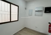 50m² commercial premises for sale in Torrevieja photo