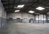 Nau Industrial
en venda
amb 2460m² a Càceres, a la zona de Industrial Les Capellanies, Calle Tejedores foto