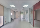 150m² offices for rent in Constantí photo