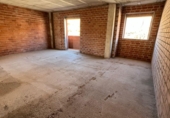 650m² building for sale in Linares photo