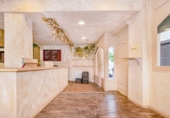 328m² commercial premises for sale in Granada, in the area of San Antón Neighborhood, Calle Neptuno photo