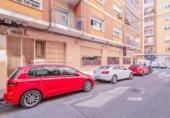 328m² commercial premises for sale in Granada, in the area of San Antón Neighborhood, Calle Neptuno photo
