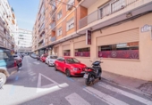 328m² commercial premises for sale in Granada, in the area of San Antón Neighborhood, Calle Neptuno photo