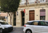 Local comercial en venta con 136m² en Almería, Calle Real foto