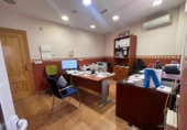Local comercial en venta con 160m² en Escúzar, Avenida Andalucía foto