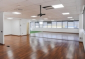 Oficina en venta con 216m² en Palma, Carrer Gremi Boneters foto