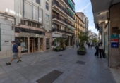 Local comercial
en venda
amb 164m² a Granada, a la zona de Barri de Sant Antón, Plaza Miguel Ruiz del Castillo foto