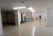 Local comercial en venta con 473m² en Buñol, Calle Maestro Eslava foto