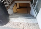 Local comercial en venta con 473m² en Buñol, Calle Maestro Eslava foto