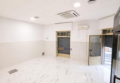 82m² commercial premises for sale in Almeria, Calle Inglés photo