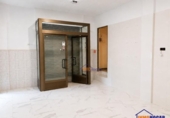 82m² commercial premises for sale in Almeria, Calle Inglés photo