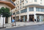 59m² commercial premises for sale in Granada, in the area of Sagrario, Calle Tundidores photo