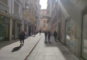 59m² commercial premises for sale in Granada, in the area of Sagrario, Calle Tundidores photo