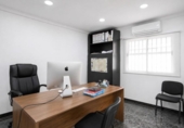 82m² offices for sale in Motril, Avenida Pío XII photo