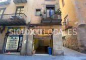 Local comercial
en lloguer
amb 30m² a Barcelona, a la zona de Sant Pere, Santa Caterina i la Ribera, Carrer d'en Mònec foto