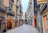 Restaurant
en lloguer
amb 200m² a Barcelona, a la zona de Barri Gòtic, Carrer de la Portaferrissa foto